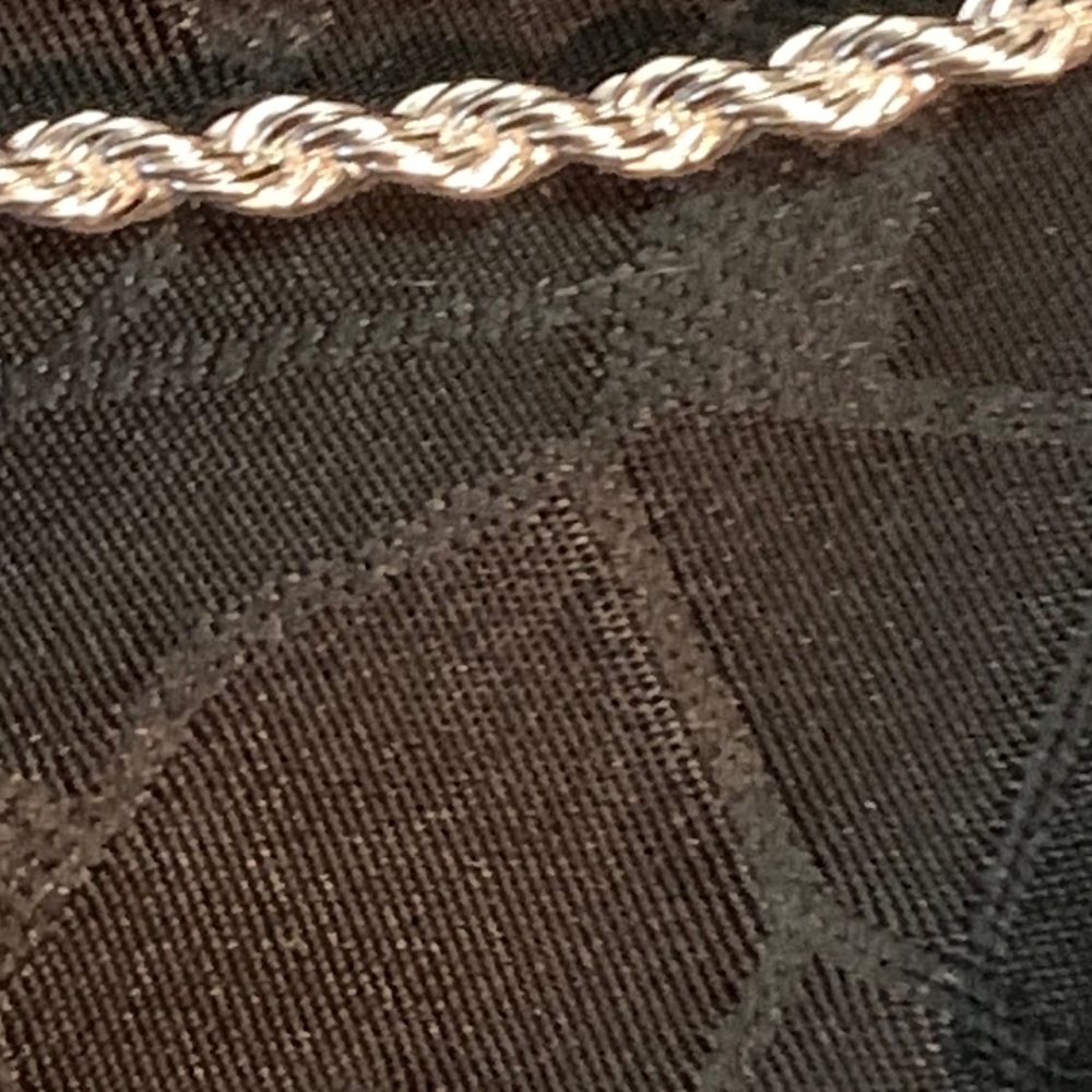 Necklace - Picture 2 of 3